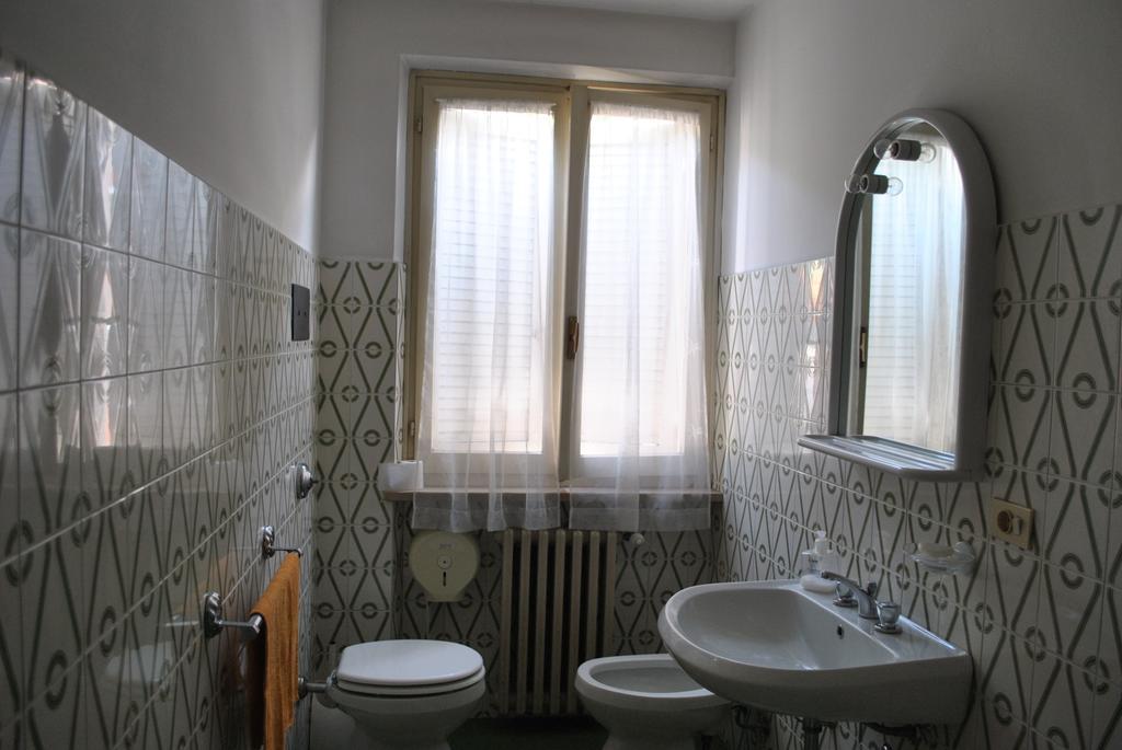 Albergo Alla Rocca Garda  Habitación foto